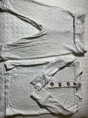 Lou Lou & Company 2 piece cozy outfit -white with gold stars